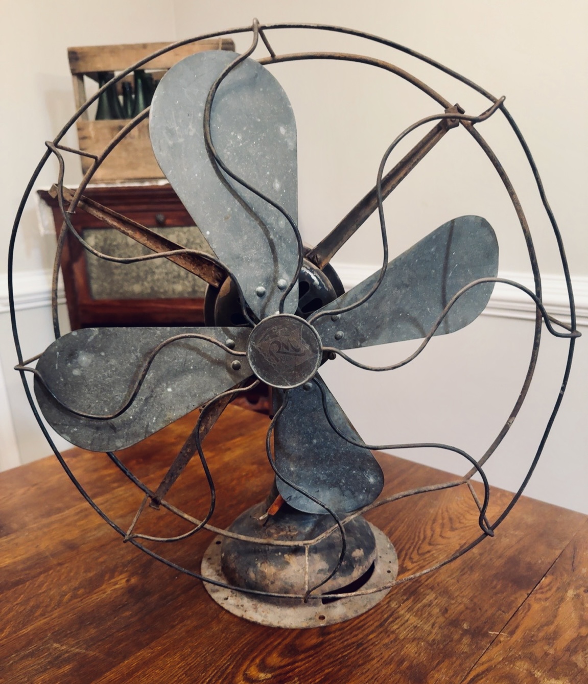 Robbins and Myers 3854 antique fan in severe scrap-yard condition